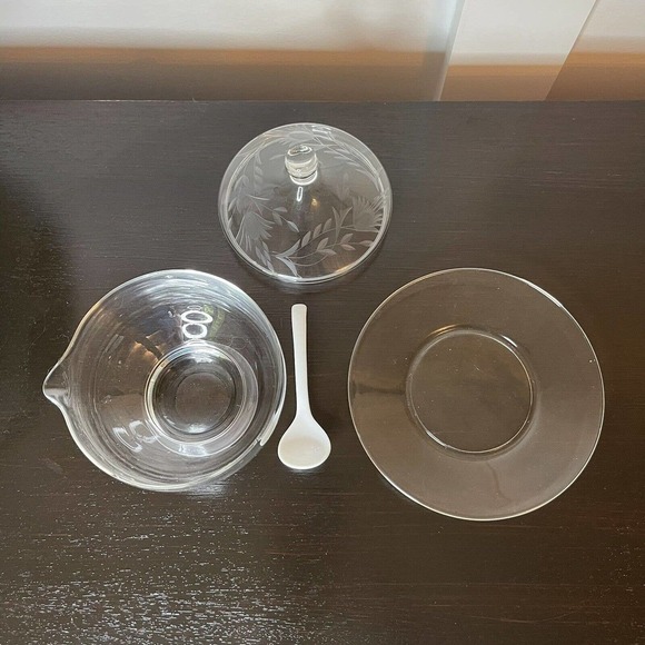 Vintage 3 Piece Etched Clear Glass Condiment Jelly/Condiment Bowl w/Spoon - Picture 5 of 8
